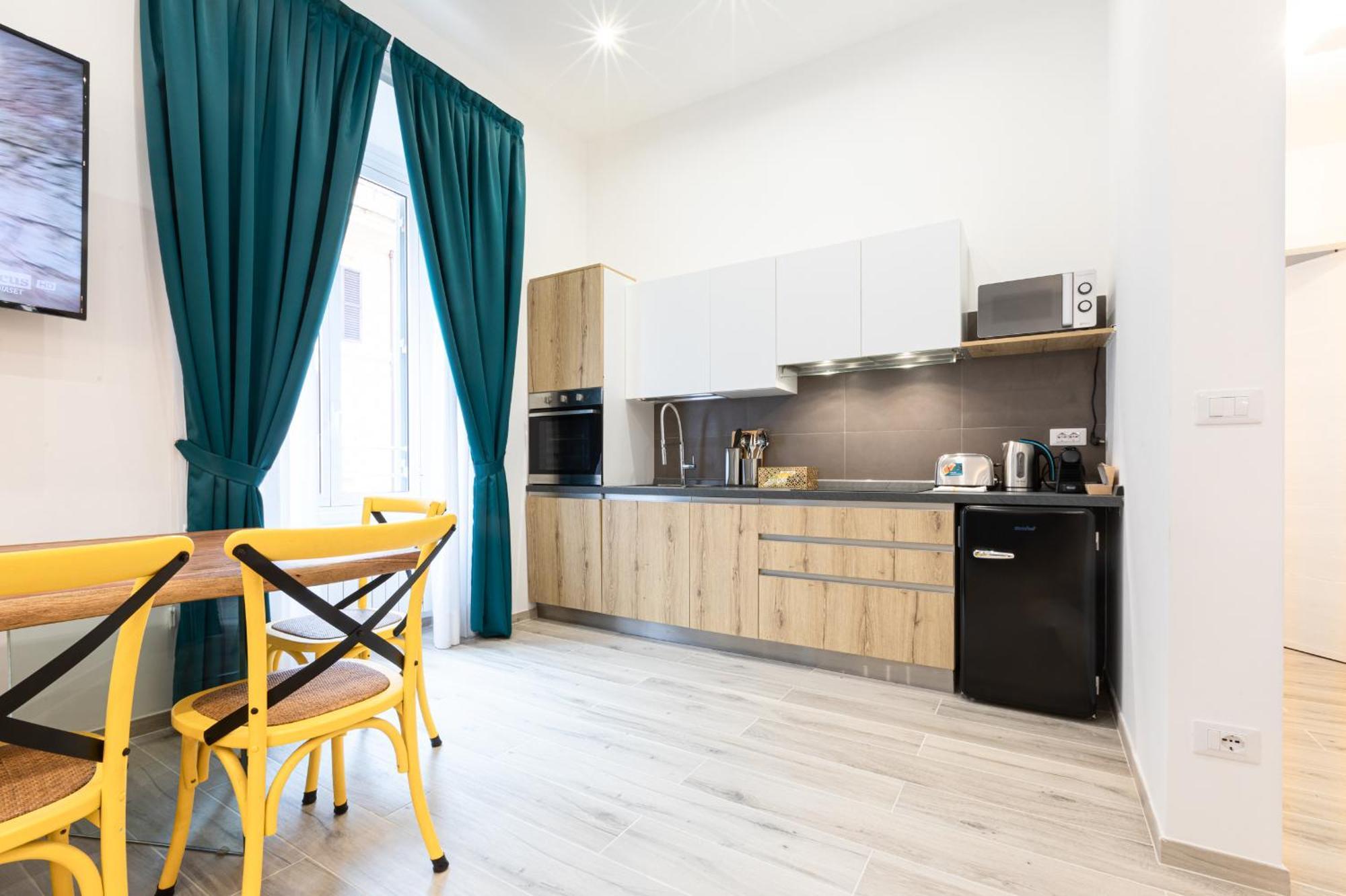 Trastevere Exclusive Three Bedroom - Collection