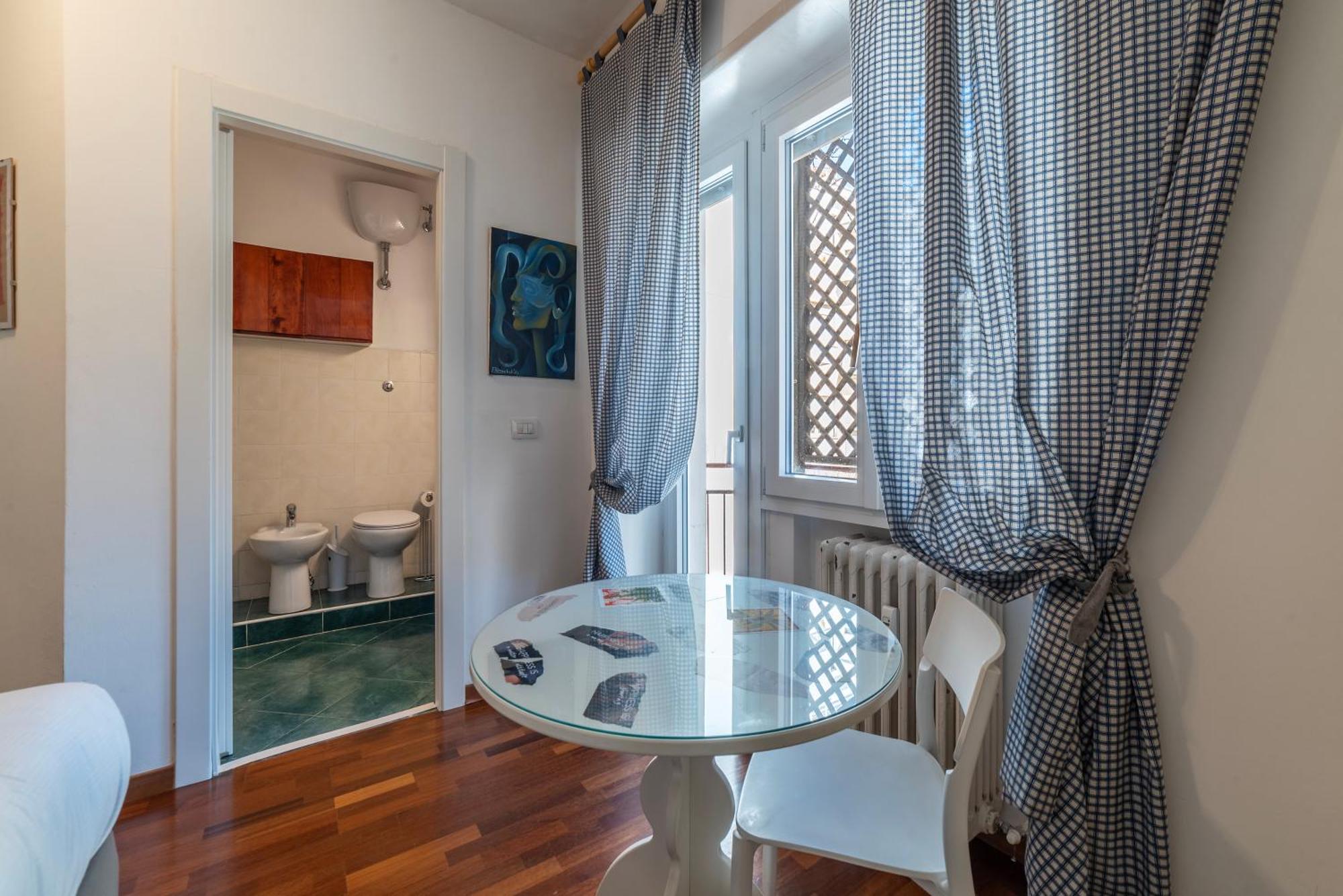 Apartment Cipro With Balconies Rome
