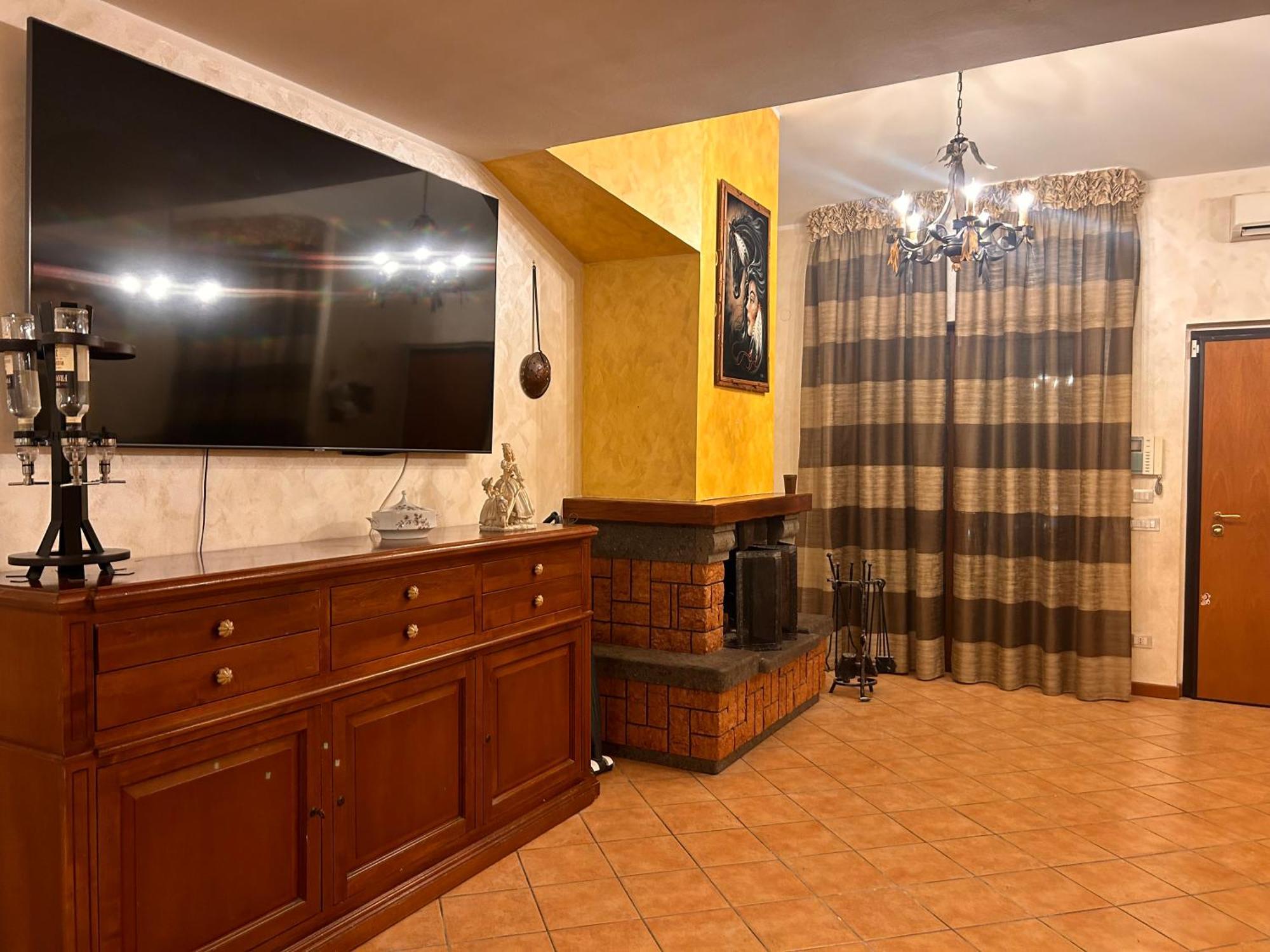 Est Villa