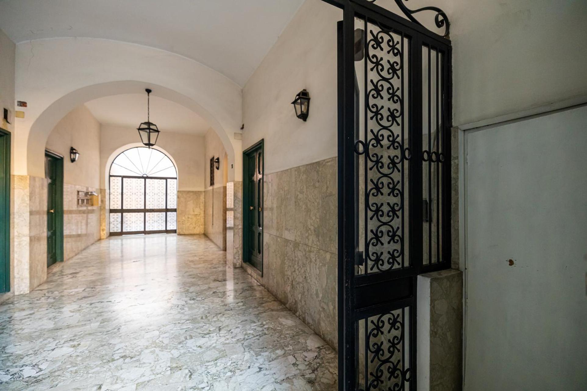 New Trastevere Home: Big, Elegant, Comfy * Rome