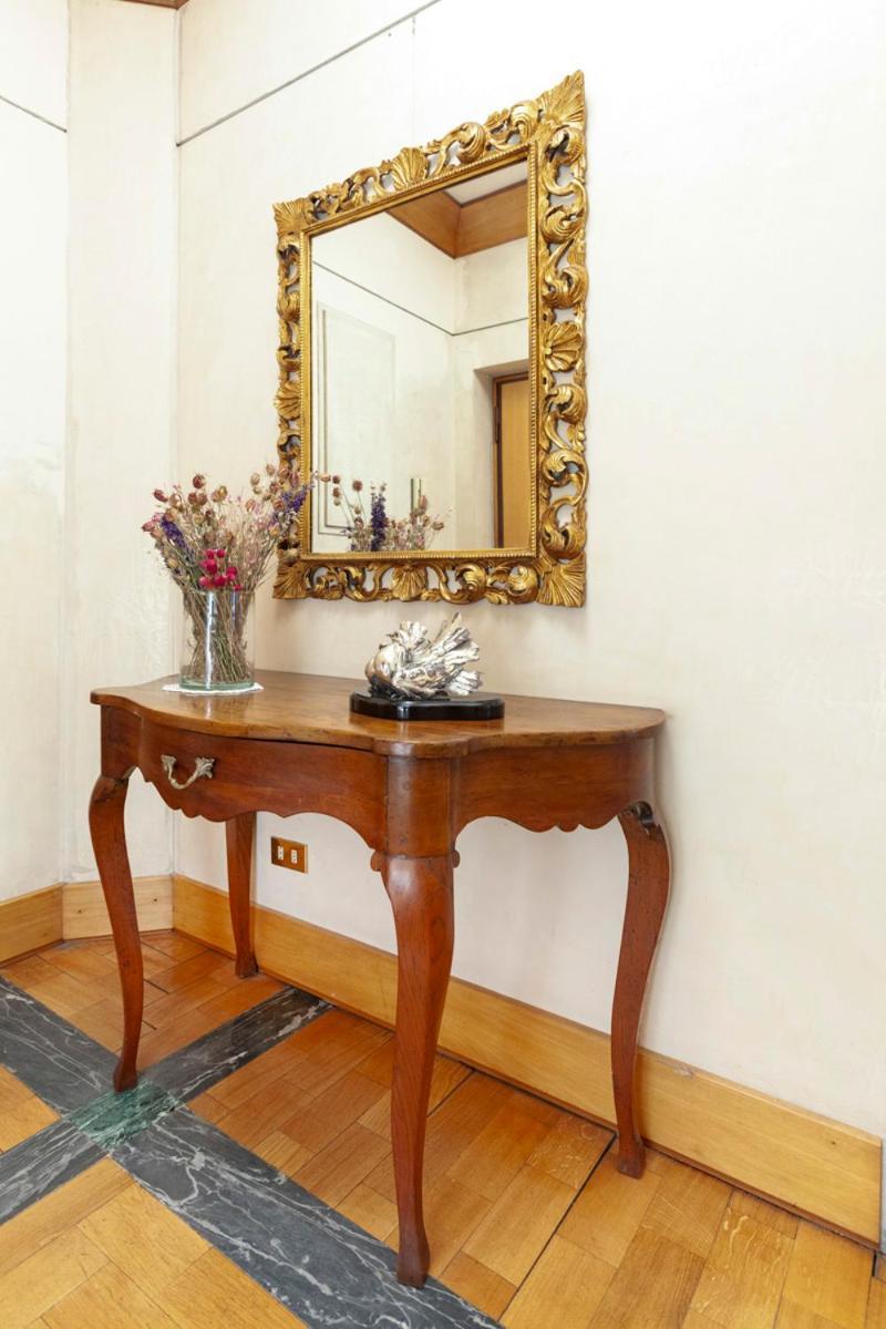 Apartamento Harry's Bar Trevi Luxury - Sardegna