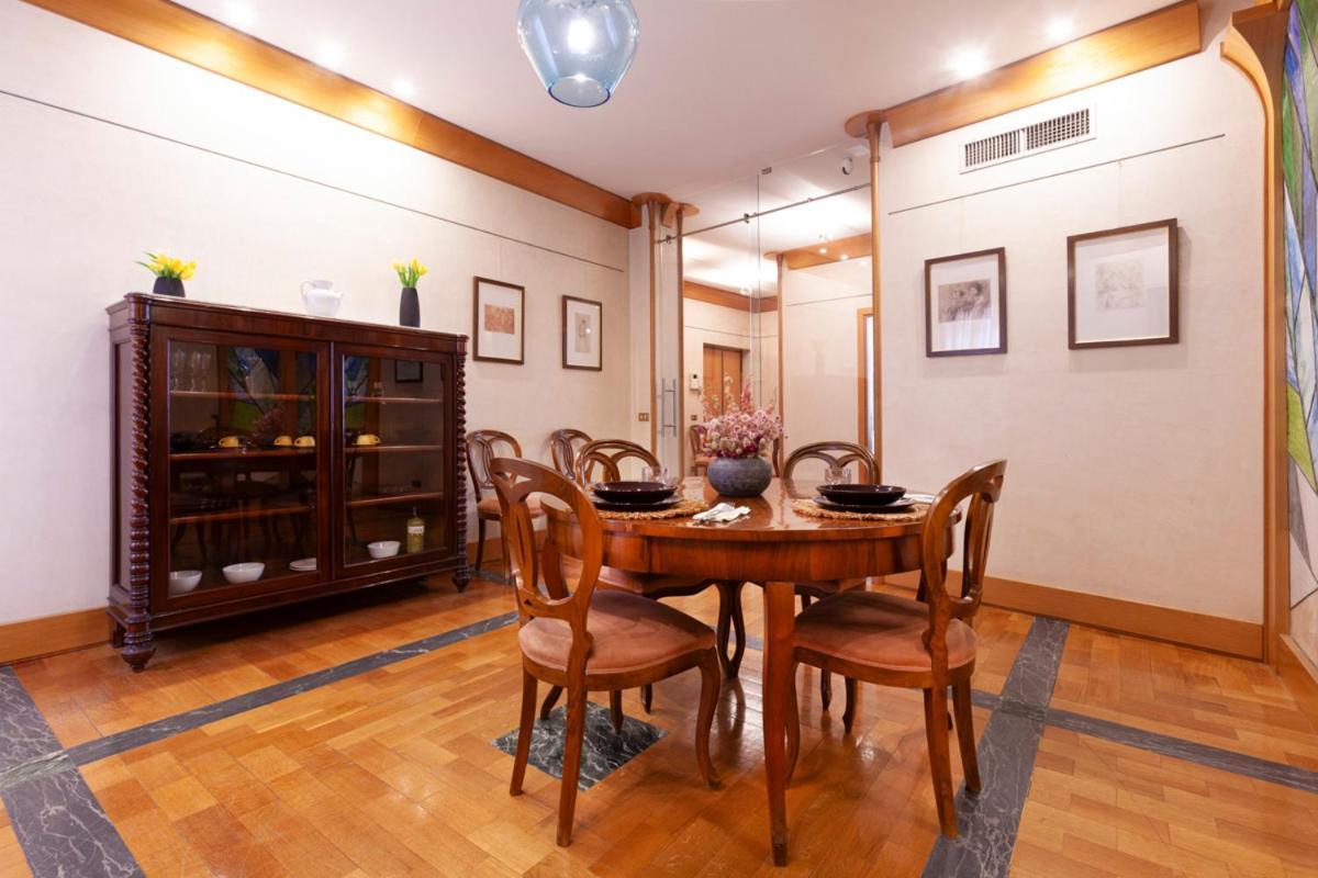 Harry's Bar Trevi Luxury - Sardegna Apartamento *