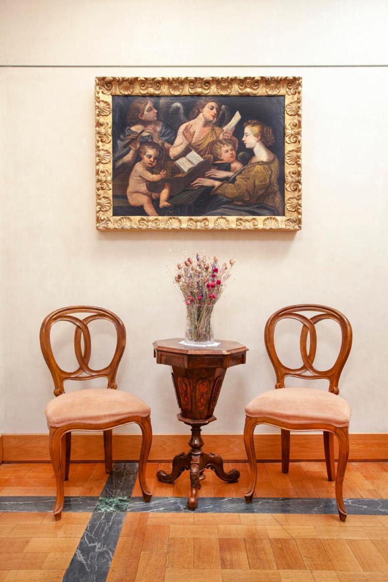 Apartamento Harry's Bar Trevi Luxury - Sardegna *