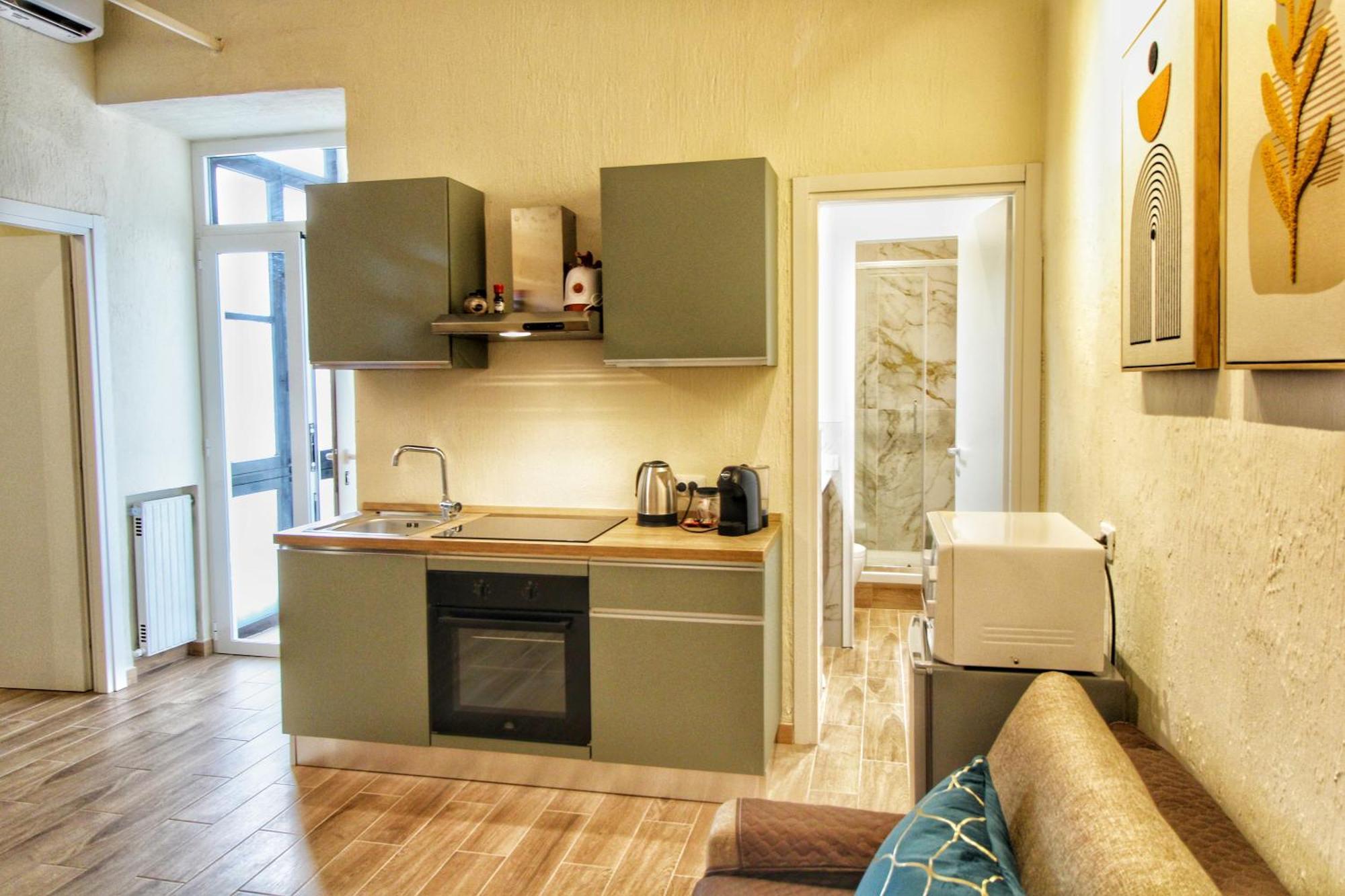 Lovely 2 Bedroom By Yourhost * Rome