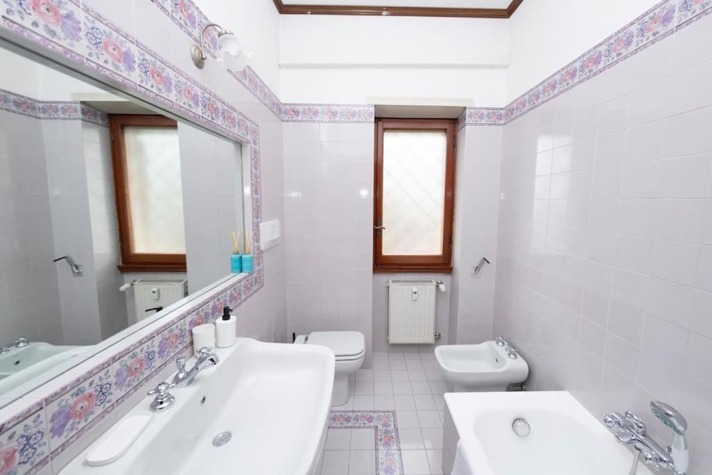 Appartement 10 Min Vaticano Big Balduina Con Piscina Rome