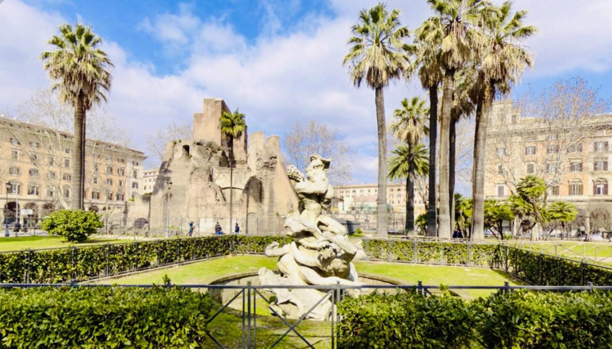 Luce A Piazza Vittorio