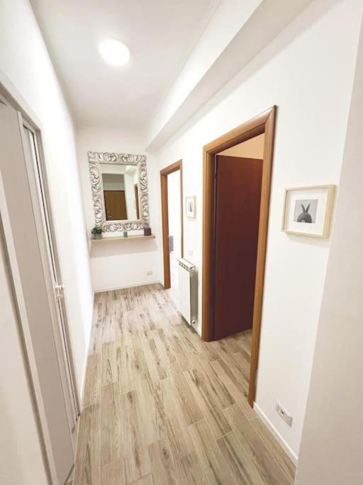 Delizioso A 5 Minuti Dalla Metro A Appartement *