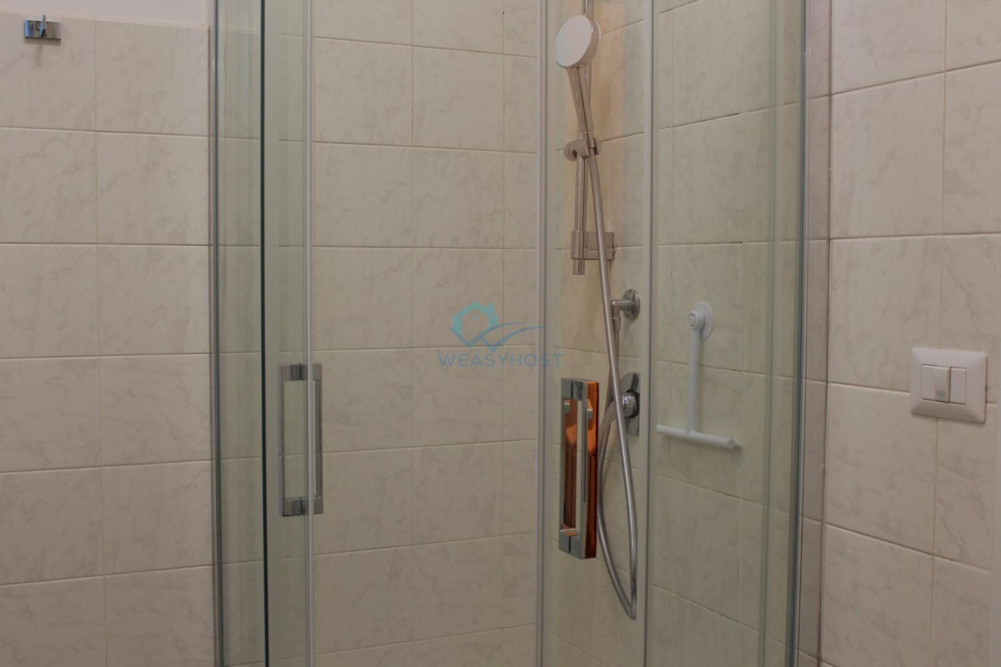 Modern Comfy With Terrace Near San Paolo Apartment Rome