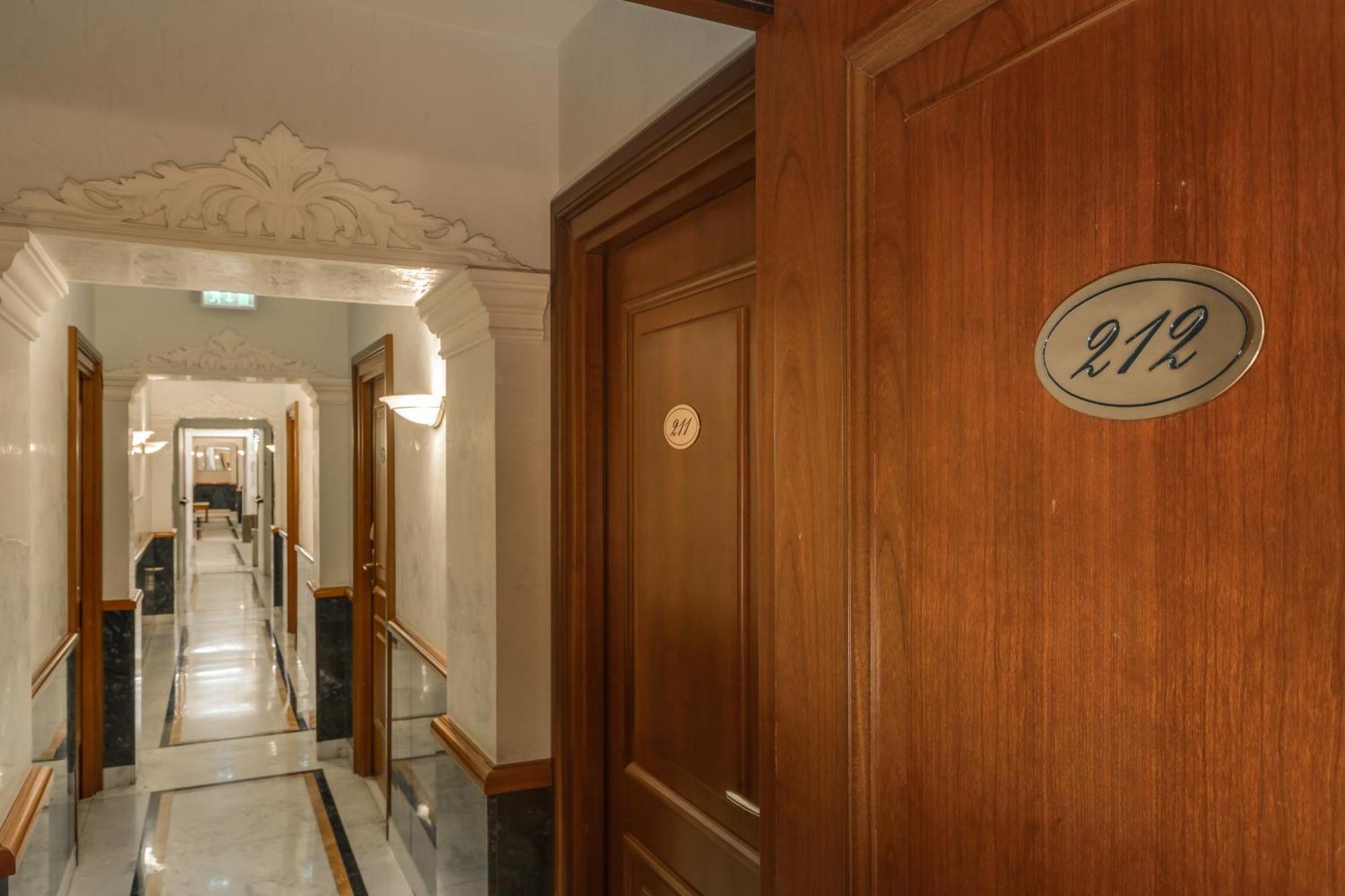 Hotel Borromeo Rome