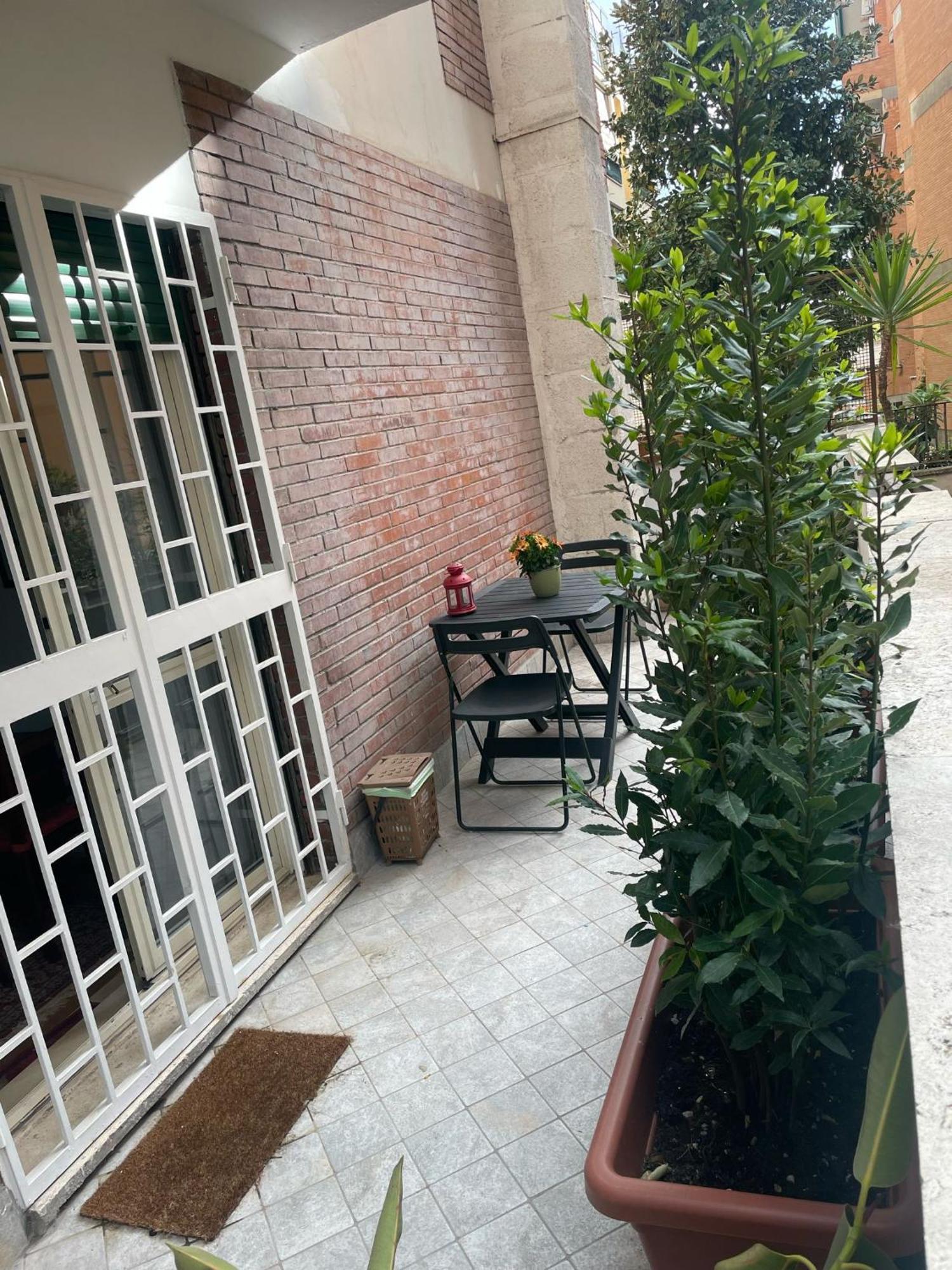 Modern Comfy With Terrace Near San Paolo Rome