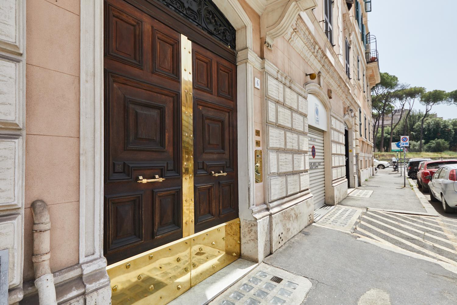 Loft In Front Of St Peter's Square And Sant'angelo Castle - Myloft In