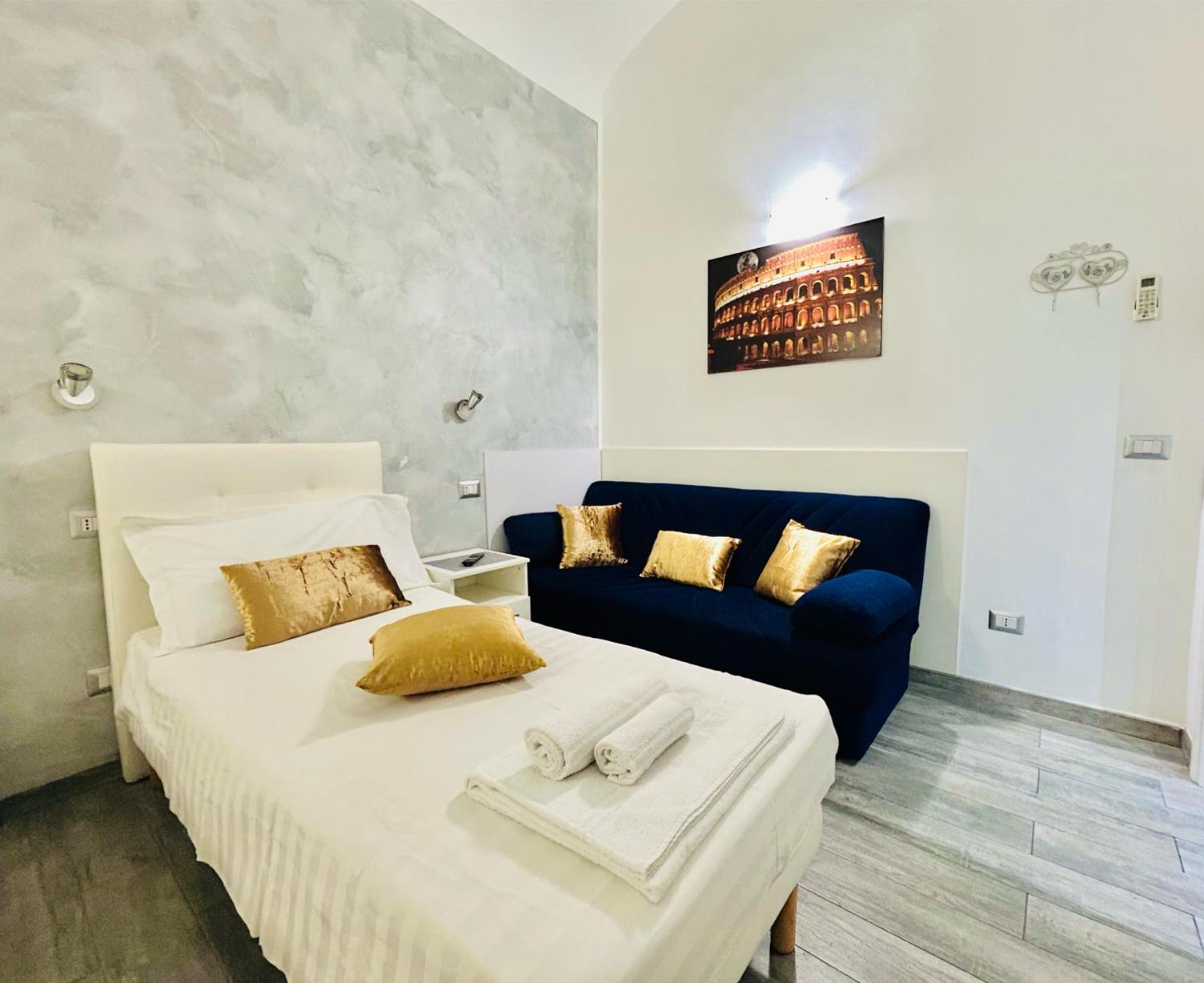 Luce A Piazza Vittorio Apartment