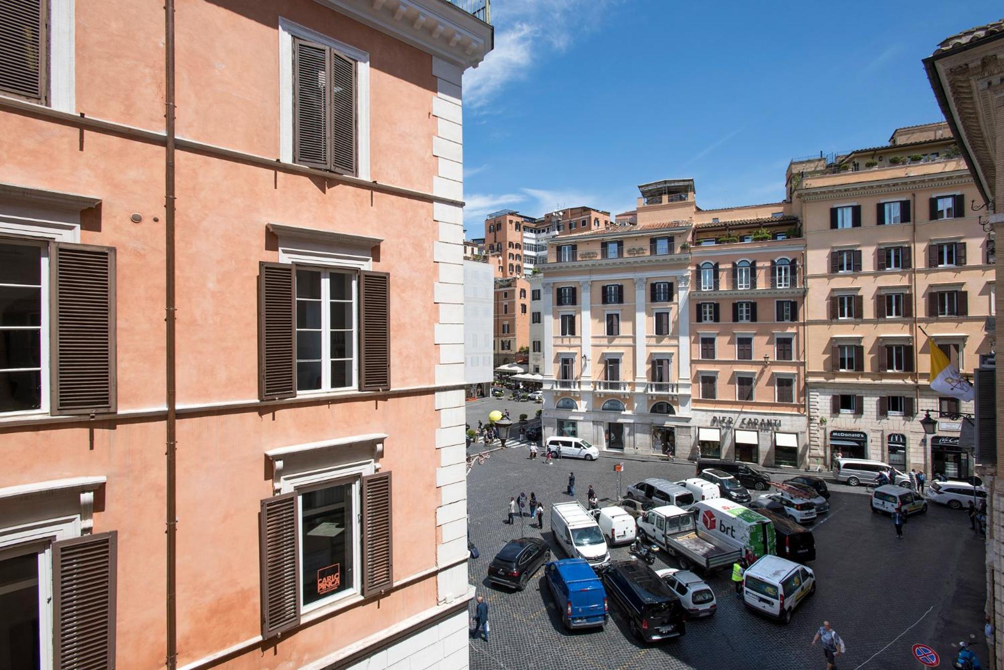 Av Domus Propaganda Rome
