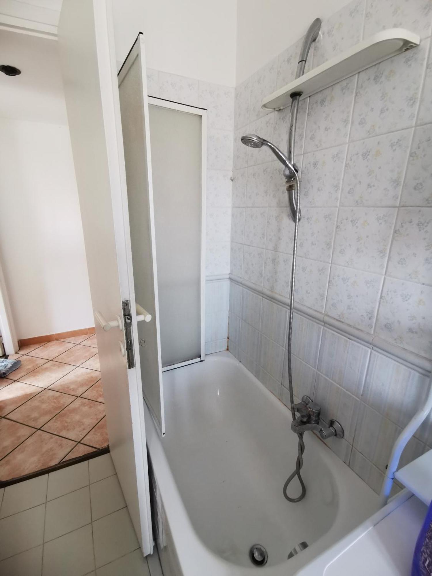 Apartment Don Bosco Near Metro A Rome