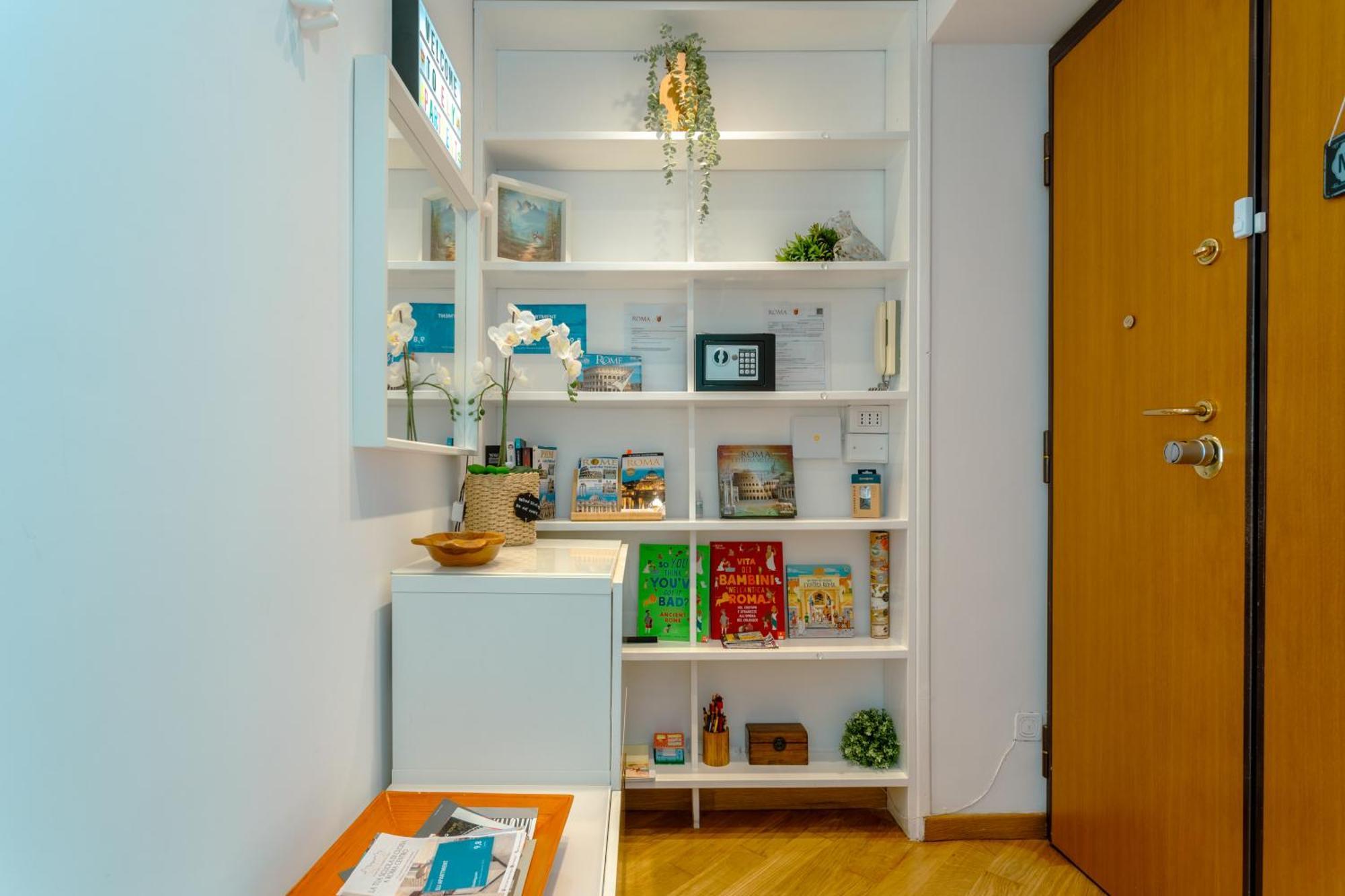 Eli Apartment