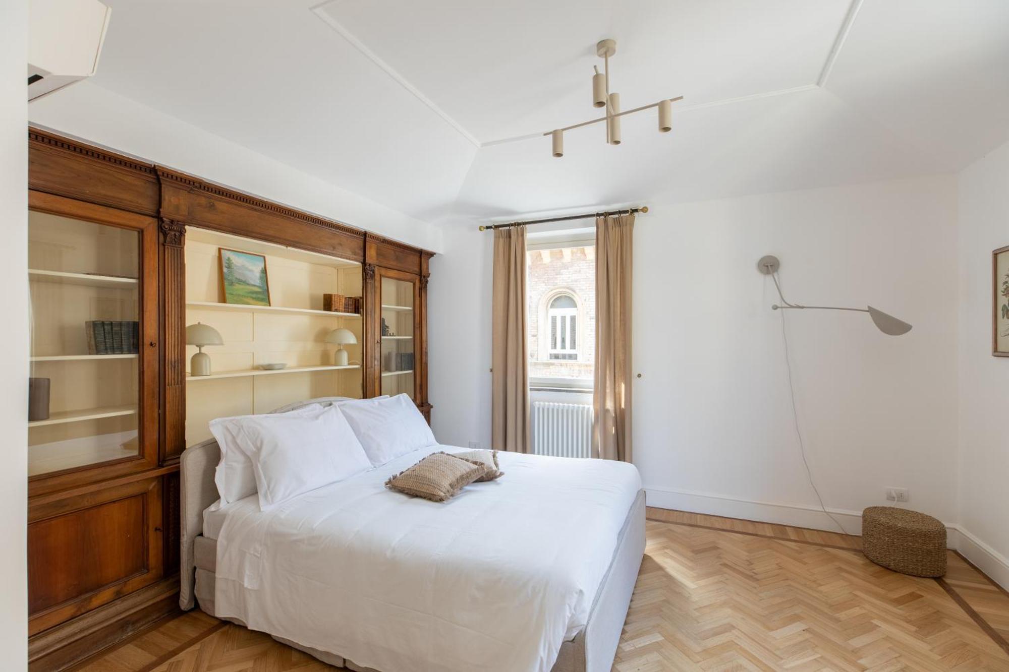Appartement Iflat Trastevere Stylish 4 Bedroom Penthouse