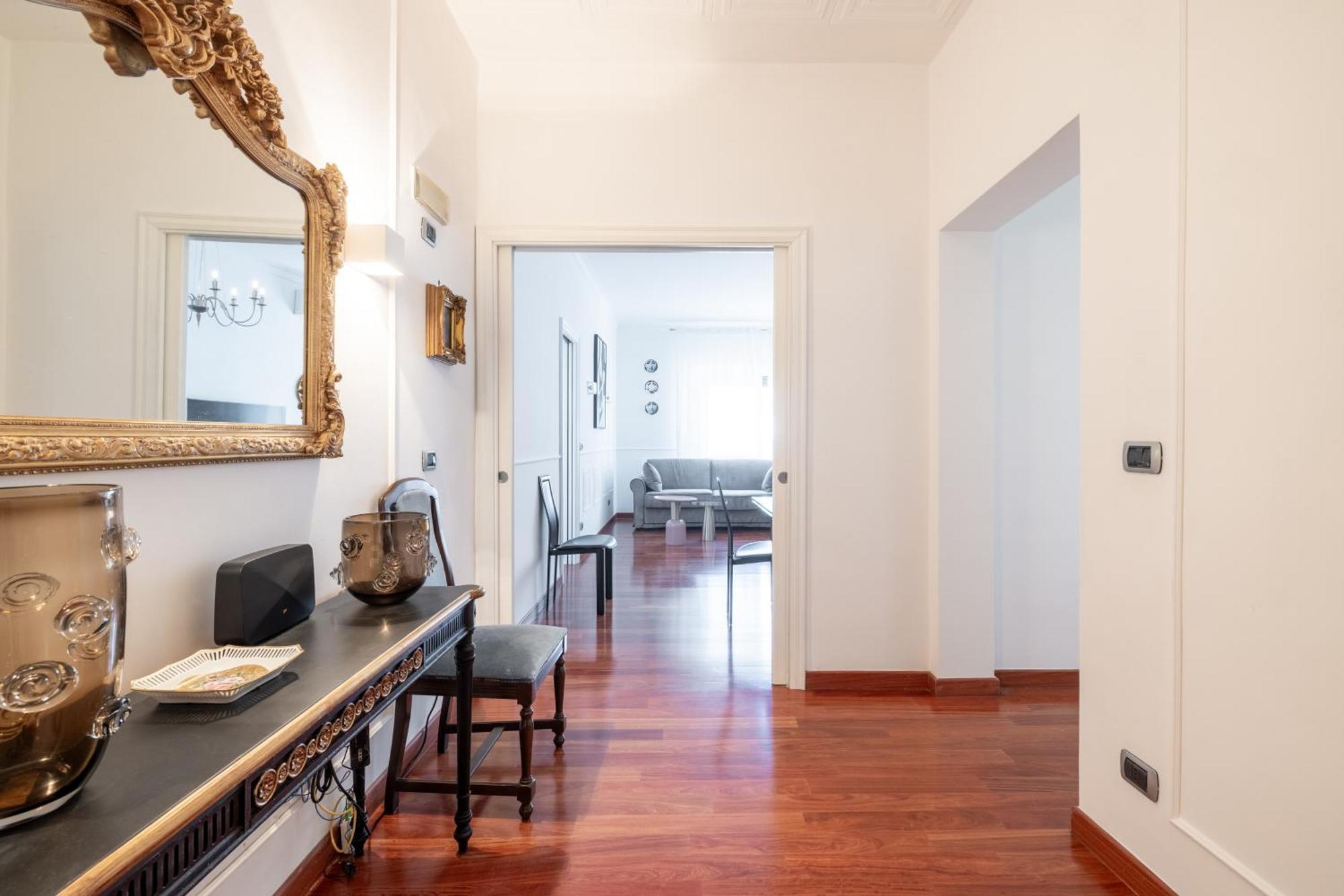 Ponte Lungo Apartment Rome