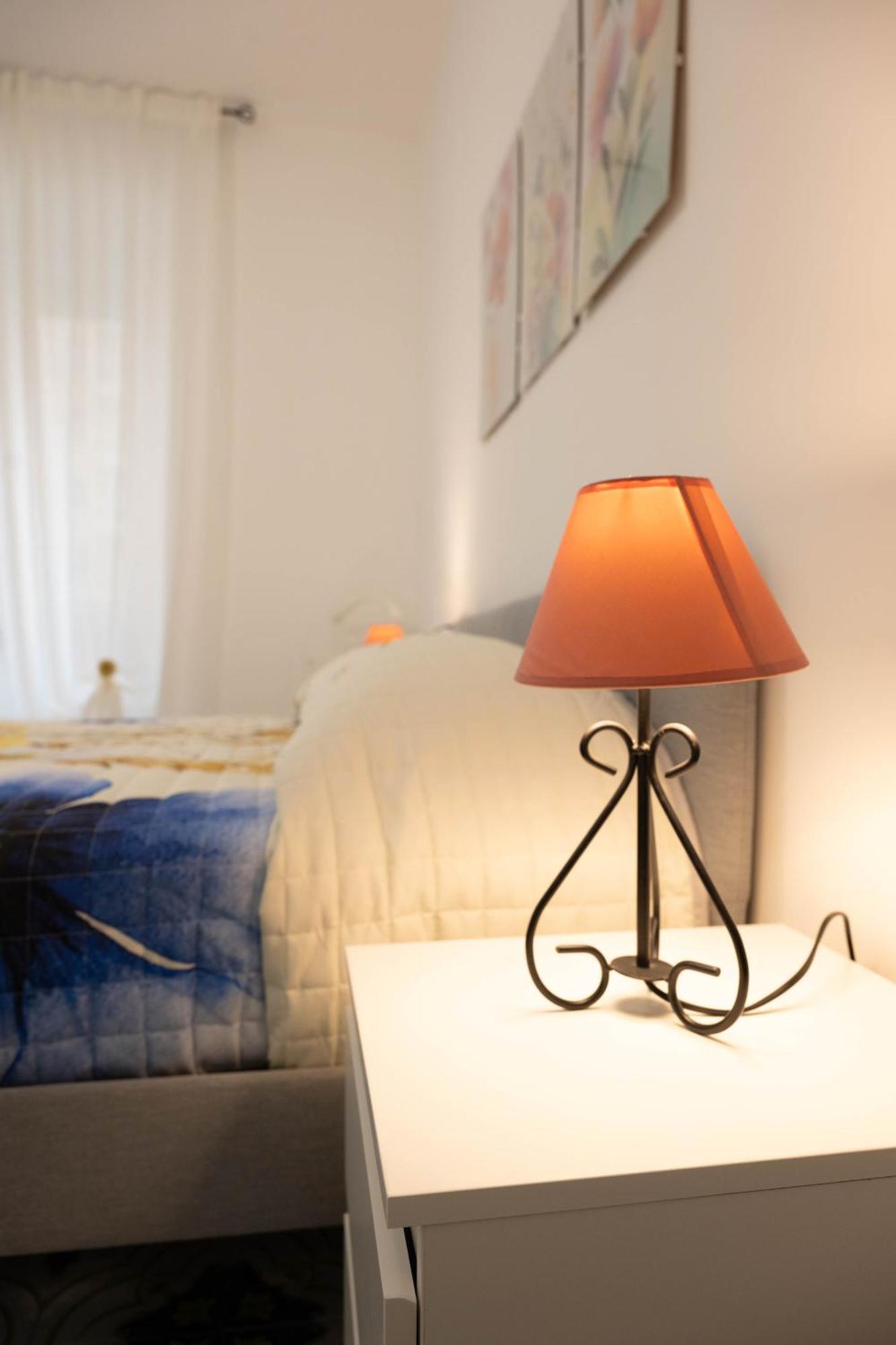 Holly Apartment