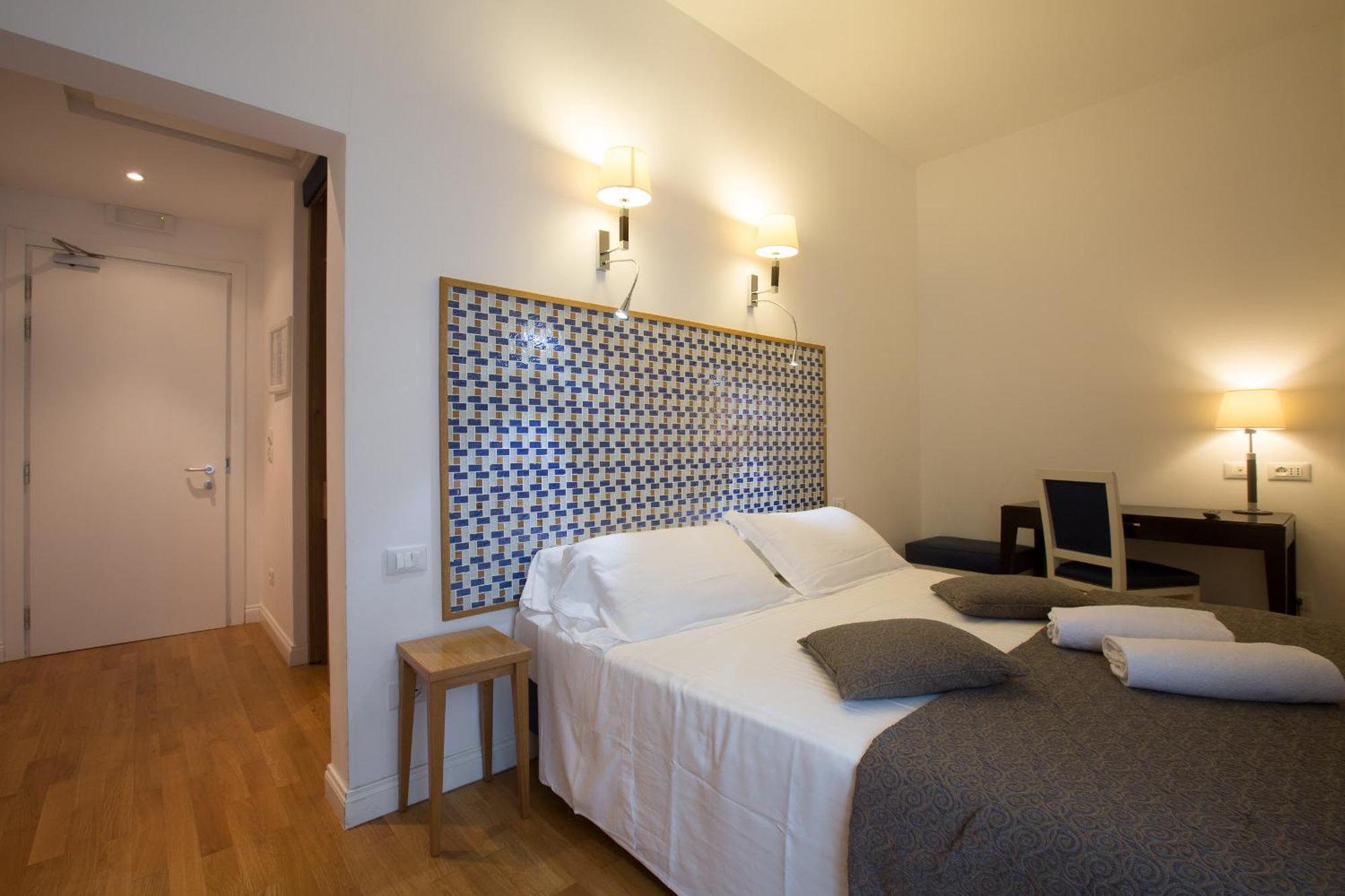 Floris 3* Rome