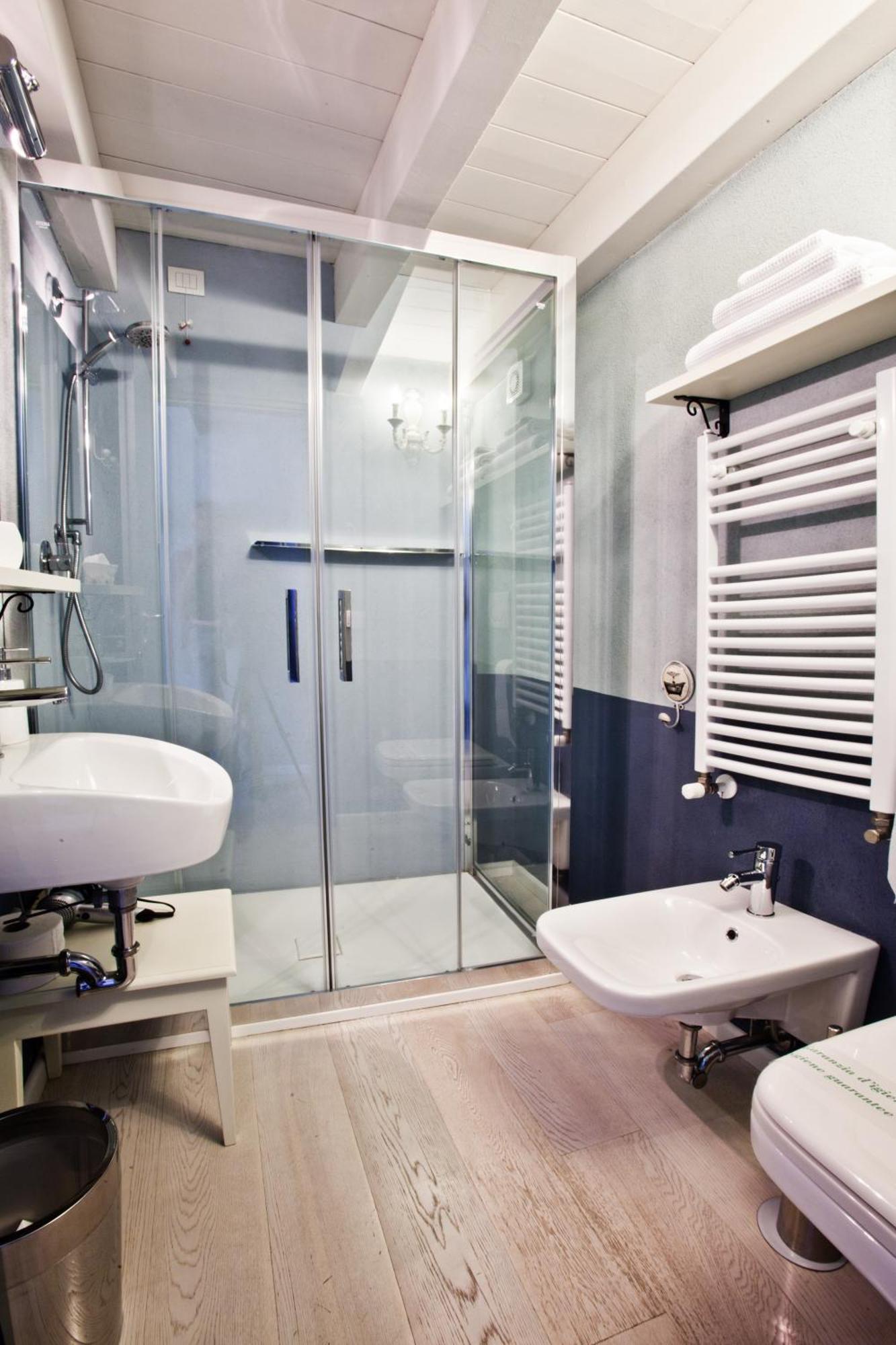 Lm Spagna Guest house