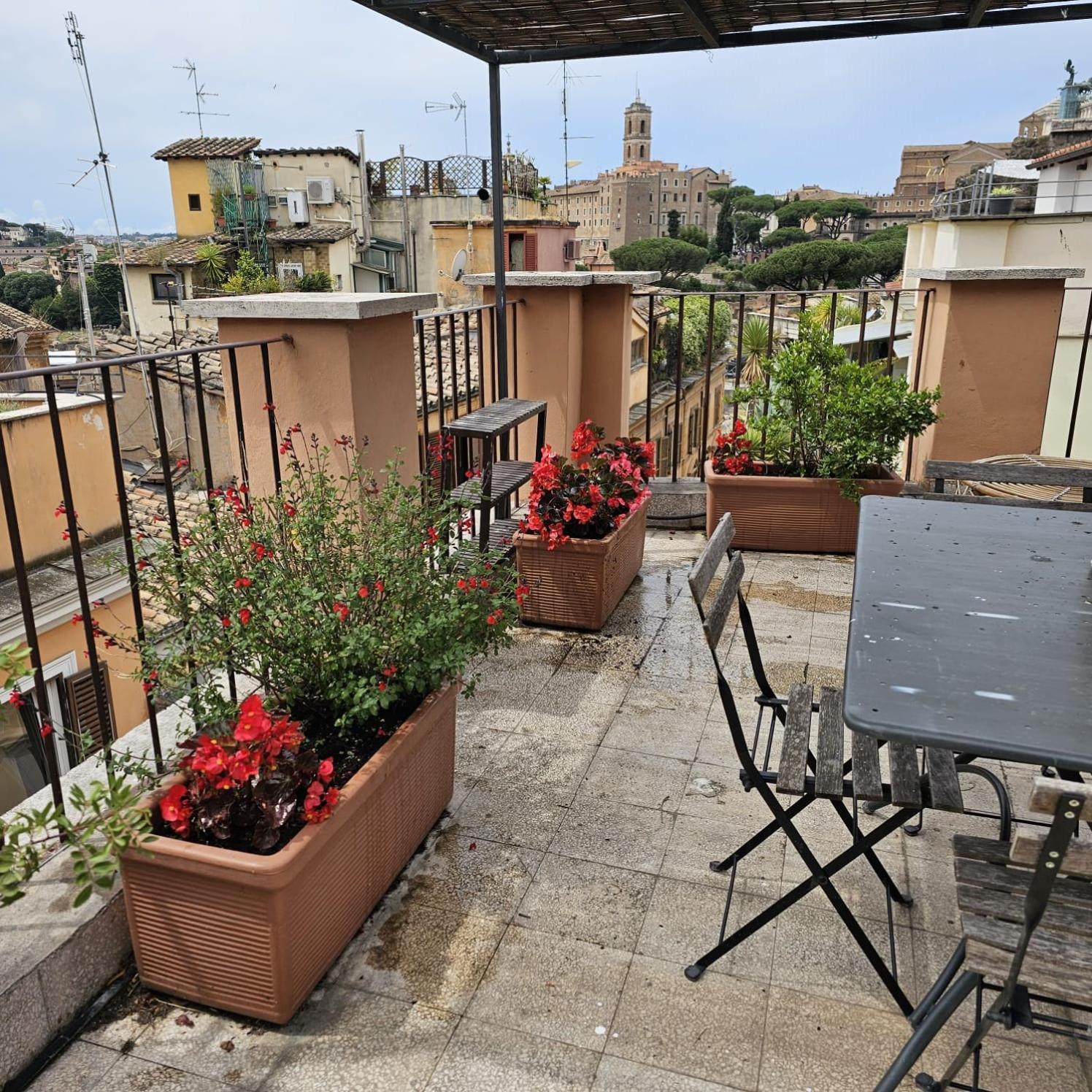 Domus Ibernesi Apartment Rome