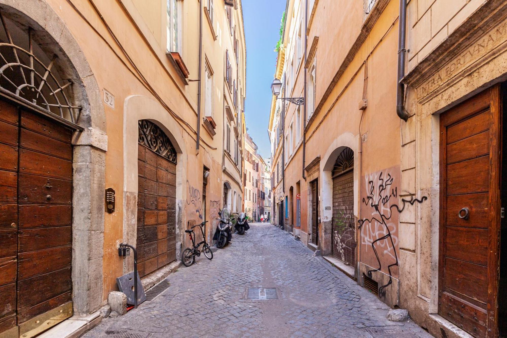 Campo Dei Fiori Historic Appartamento *