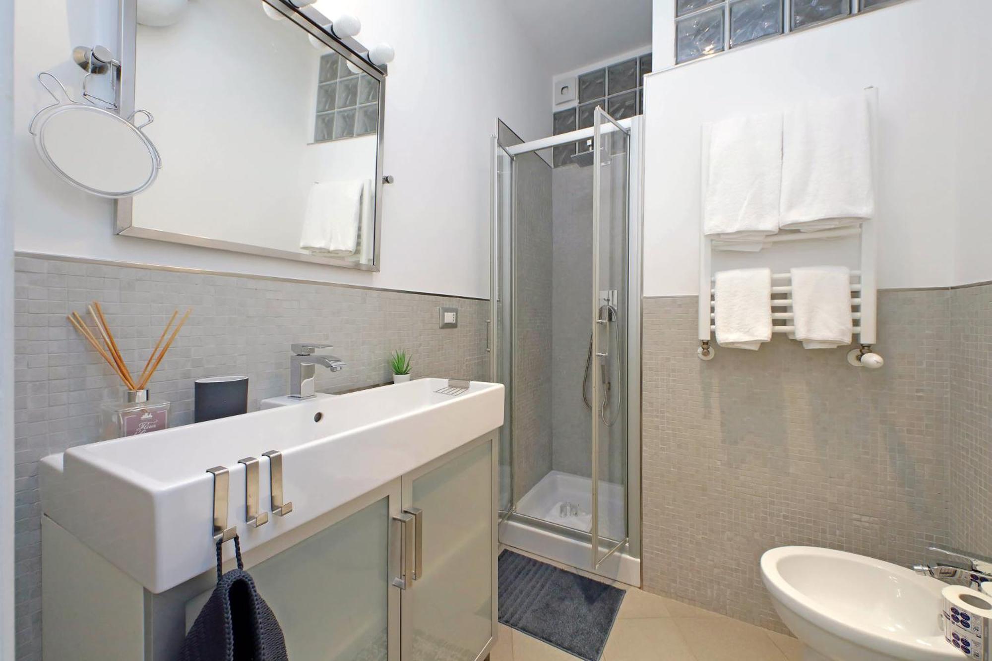 Apartment Ych-trendy Flat Near Marconi