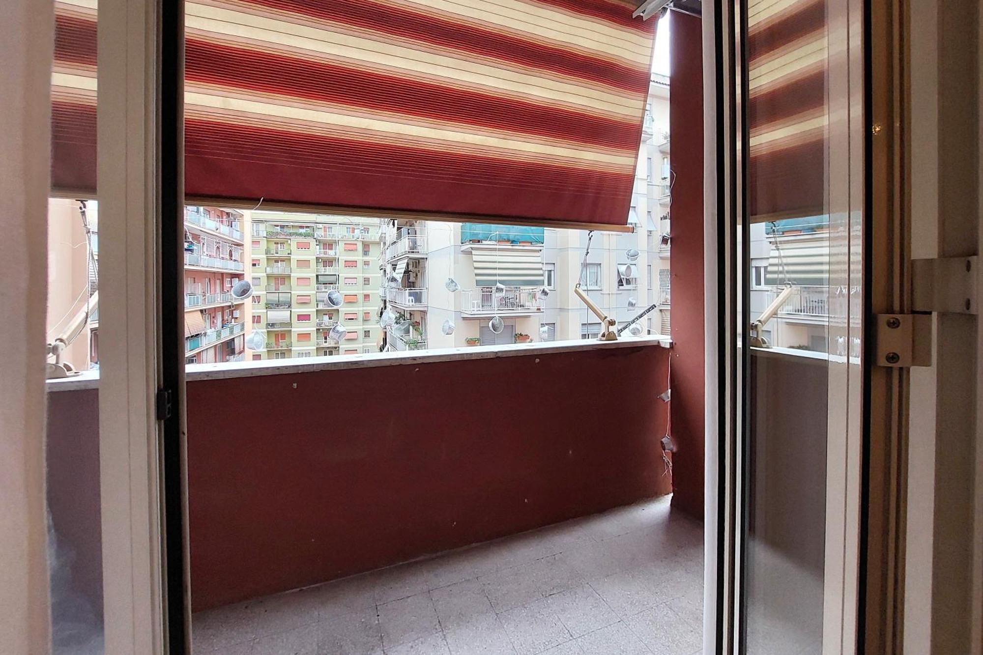 Ych-trendy Flat Near Marconi Rome