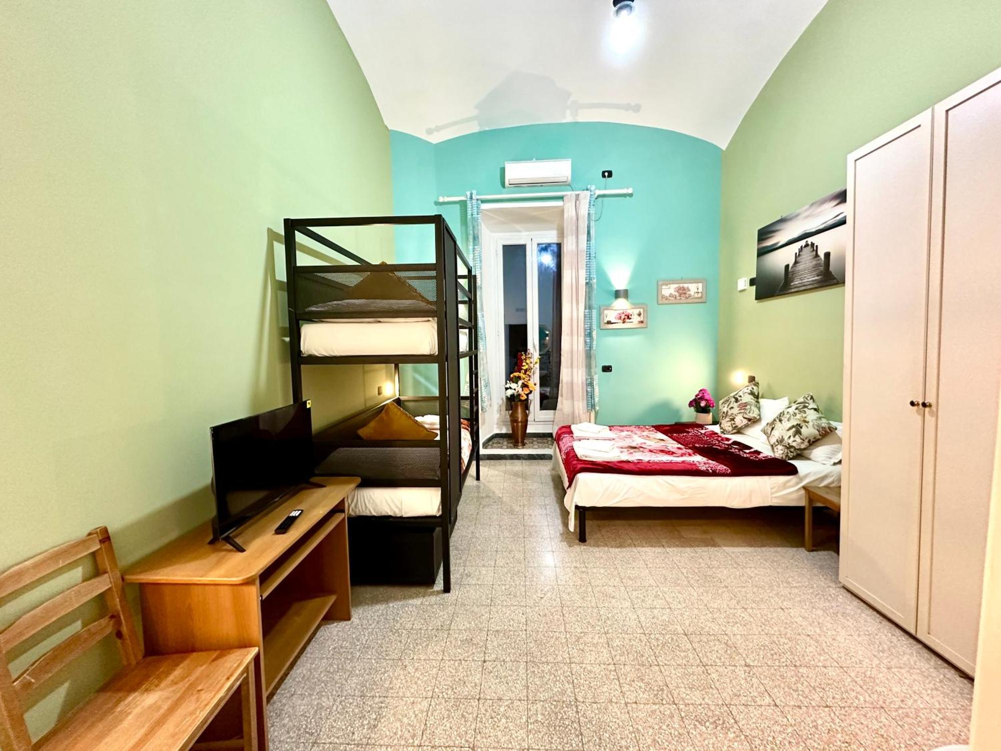 Termini Colosseo Bed & Breakfast Rome