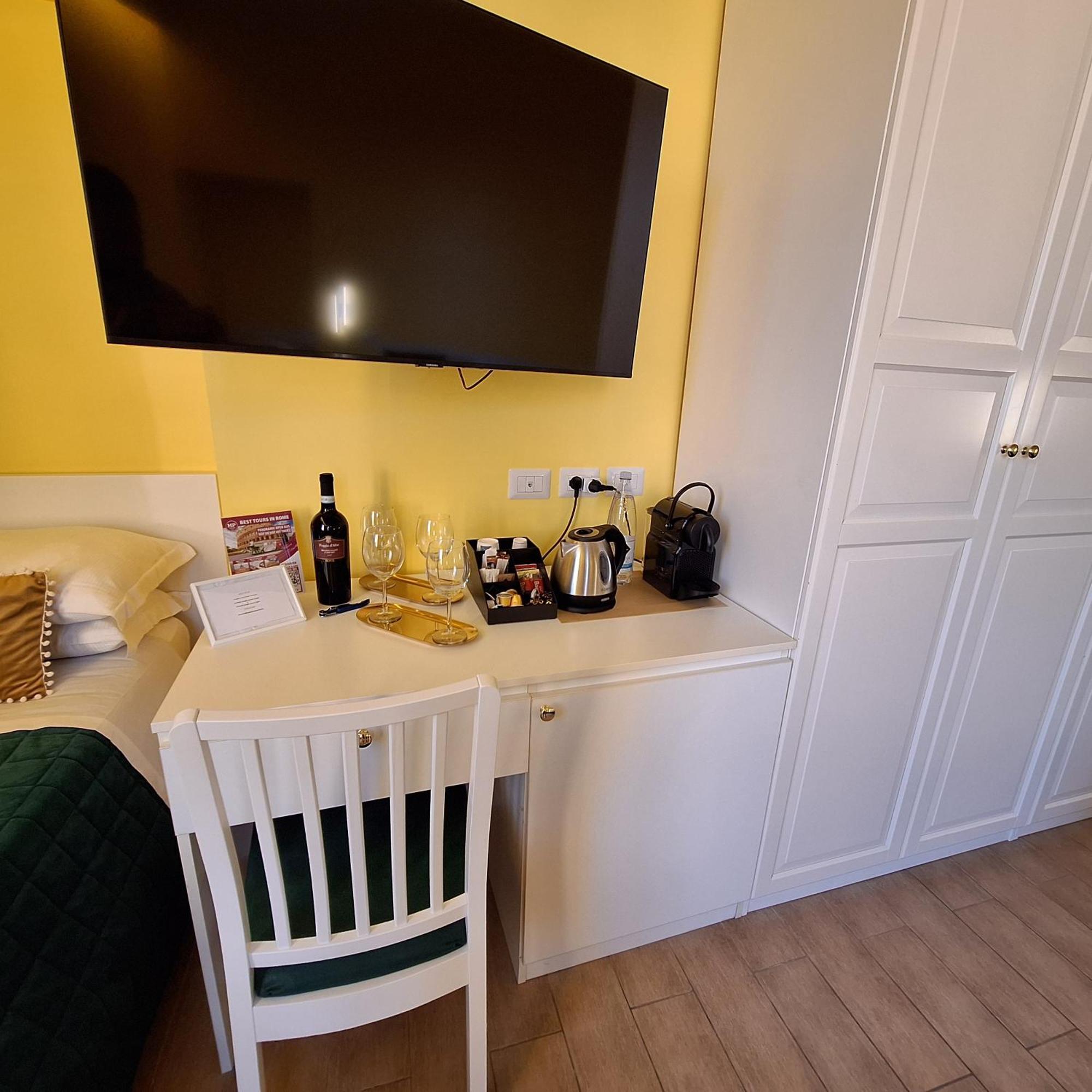 Residenze Serventi Longhi * Rome