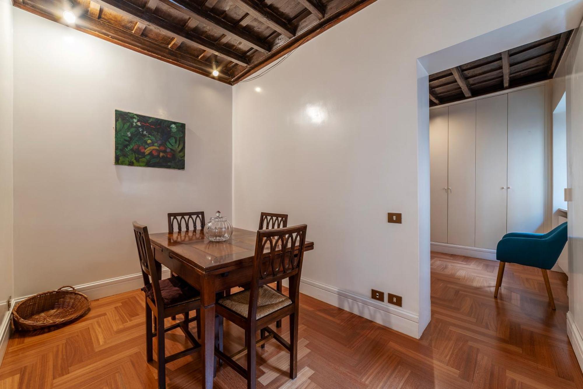 Appartement Frezza 39b - Fromehometorome Rome