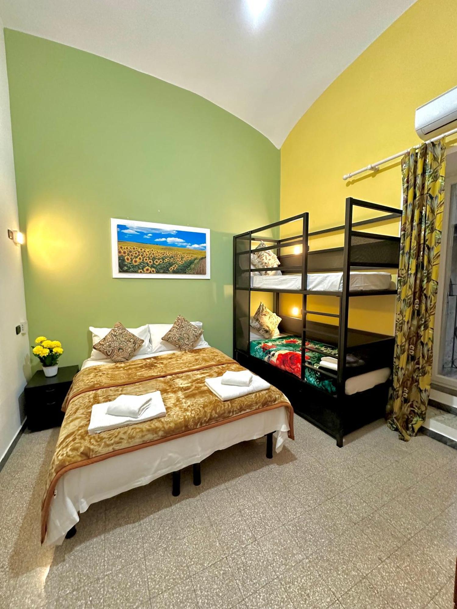 Vittorio Centre Bed & Breakfast Rome