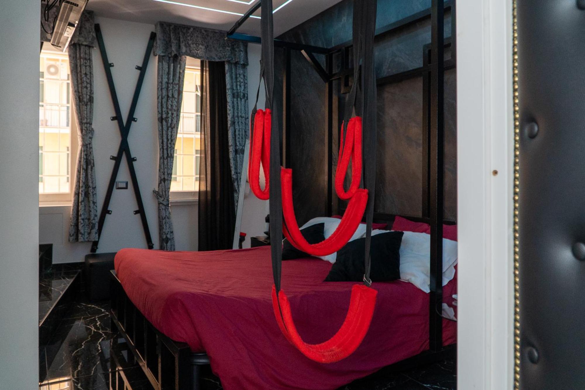 Luxury Bdsm Guest house Rome