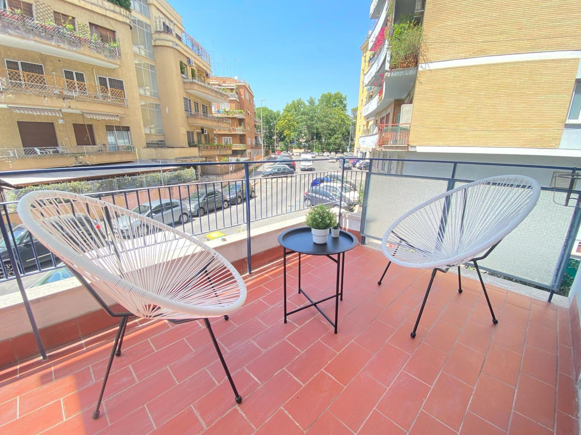 Casa Relax 120 Mq Con Terrazza E Metro Apartamento *