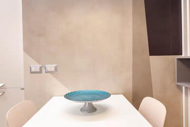 Vatican Flat * Roma