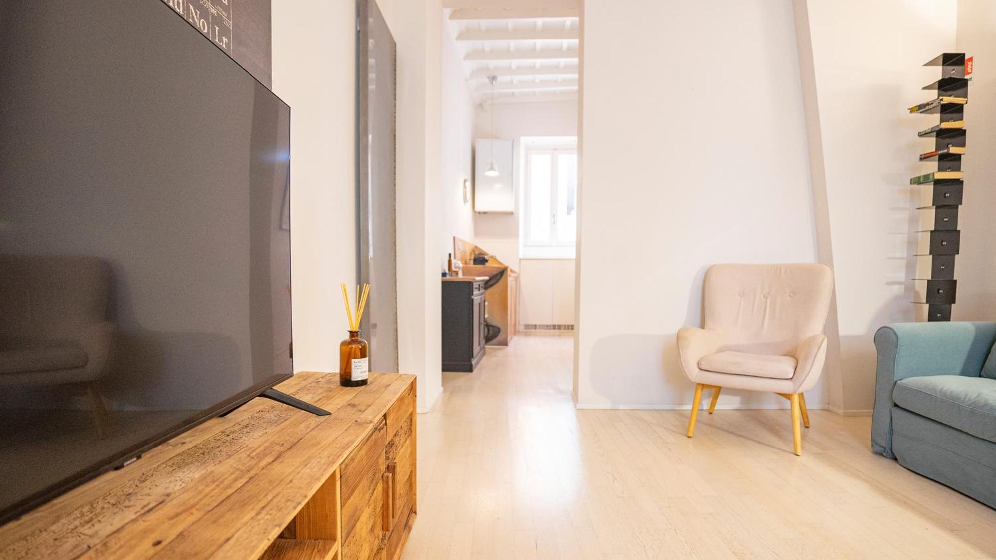 Stylish Close To Piazza Navona Apartment Rome