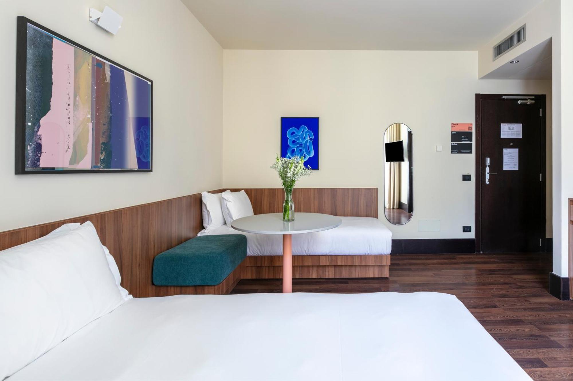 Aparthotel Numa Barberini Rome