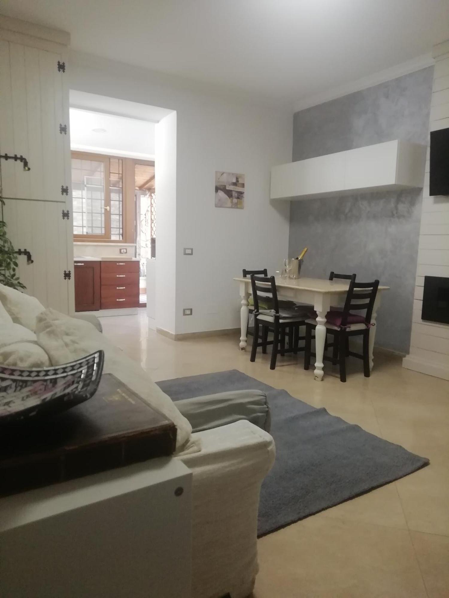 Appartement Domus Albanella *