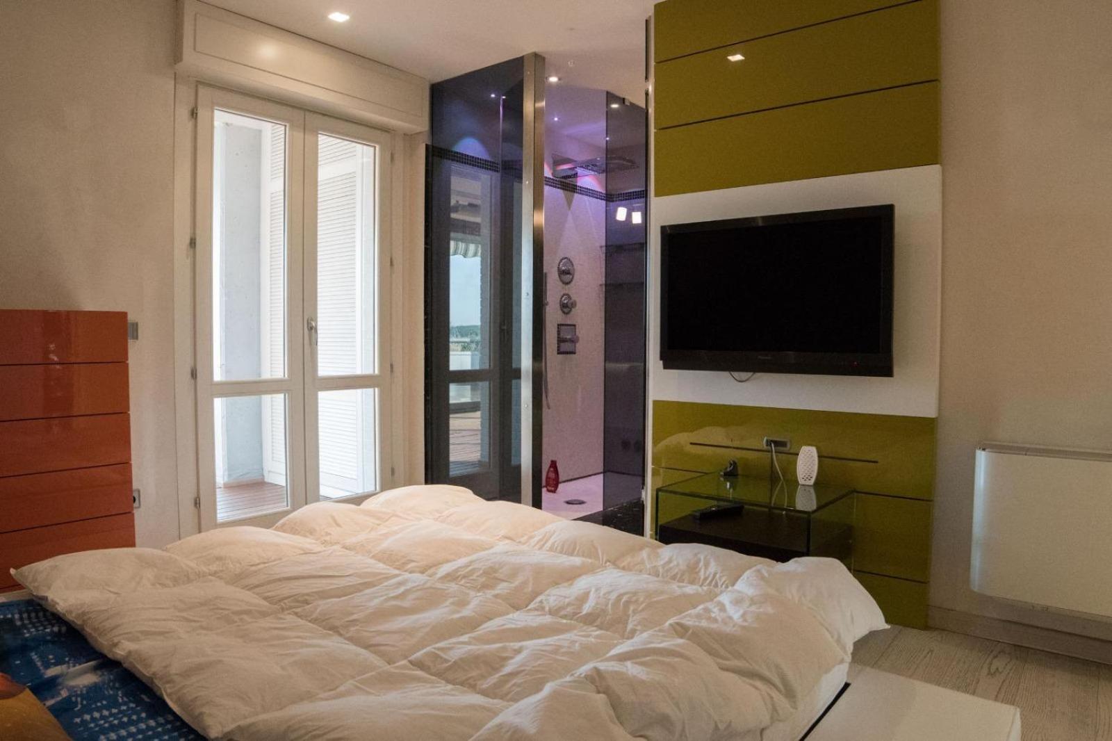 Luxury * Rome