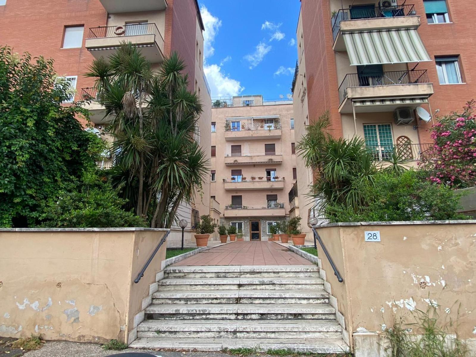 Casa Tua A Centro Con Box Auto Tra Stadio Olimpico E Vaticano Apartment *