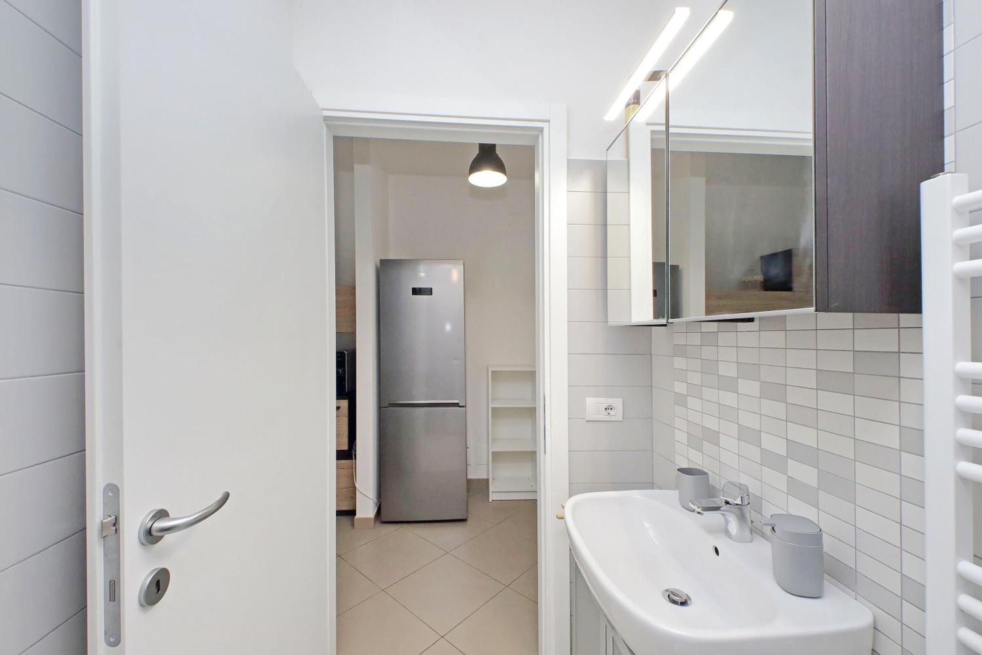 Comodo Con Terrazzo, Vicino Gemelli Rome