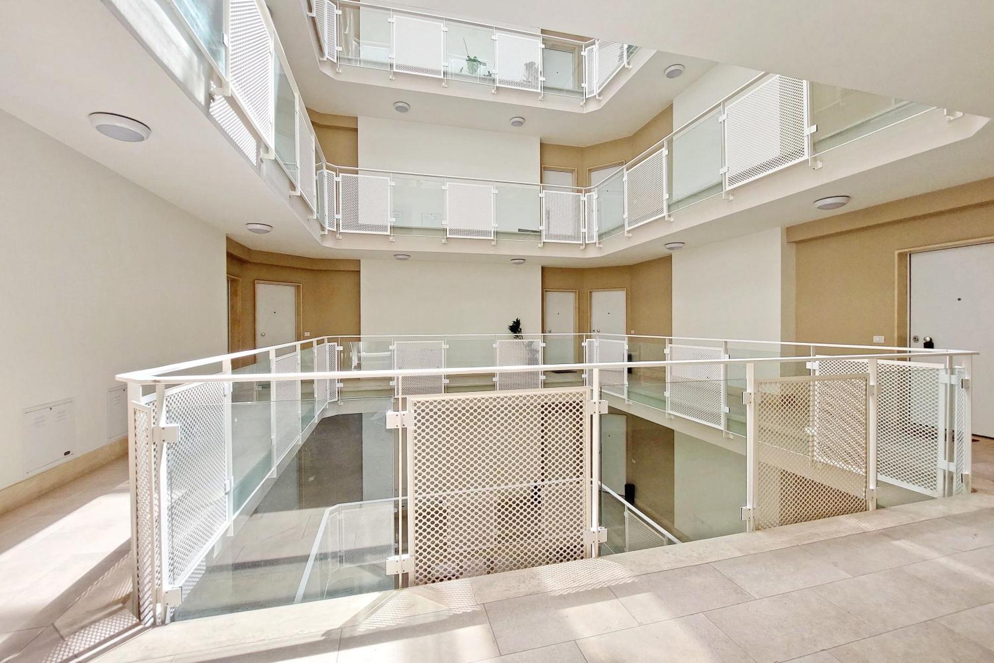Apartment Comodo Con Terrazzo, Vicino Gemelli Rome