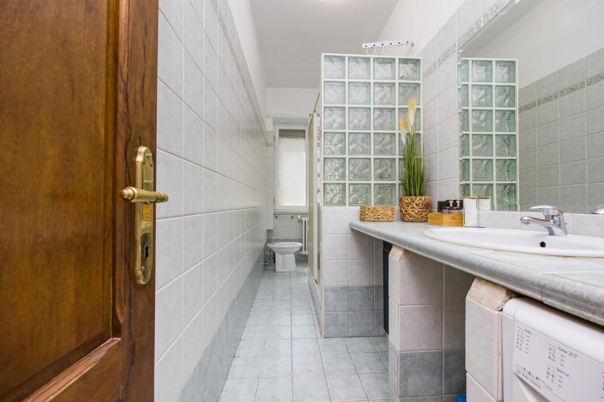 Apartment Metro San Paolo -air Conditioning-wifi-tv55