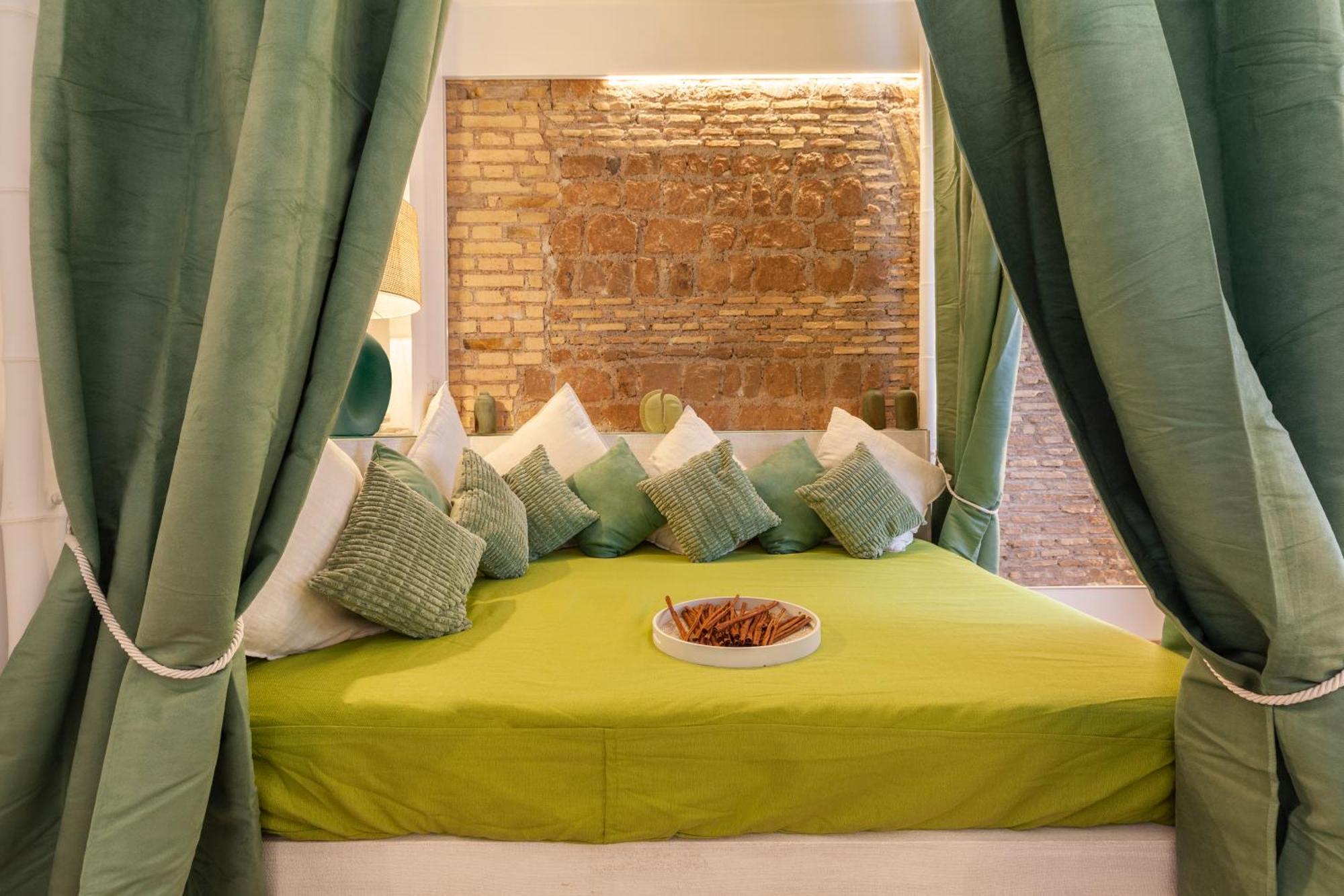 Vatican Borgo Pio Splendid Apartment