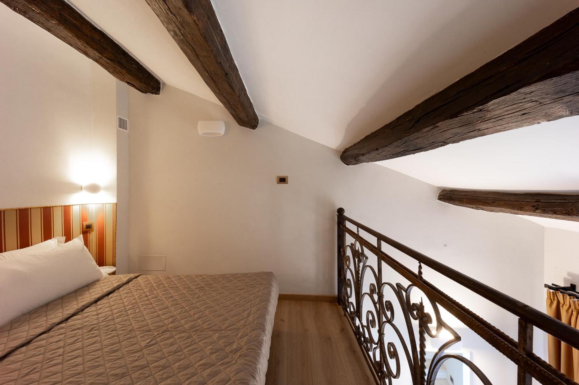 Dimora Cardinal Moroni Guest house
