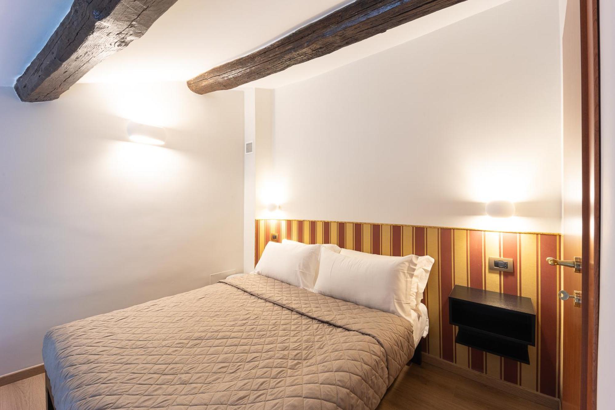 Dimora Cardinal Moroni Guest house Rome