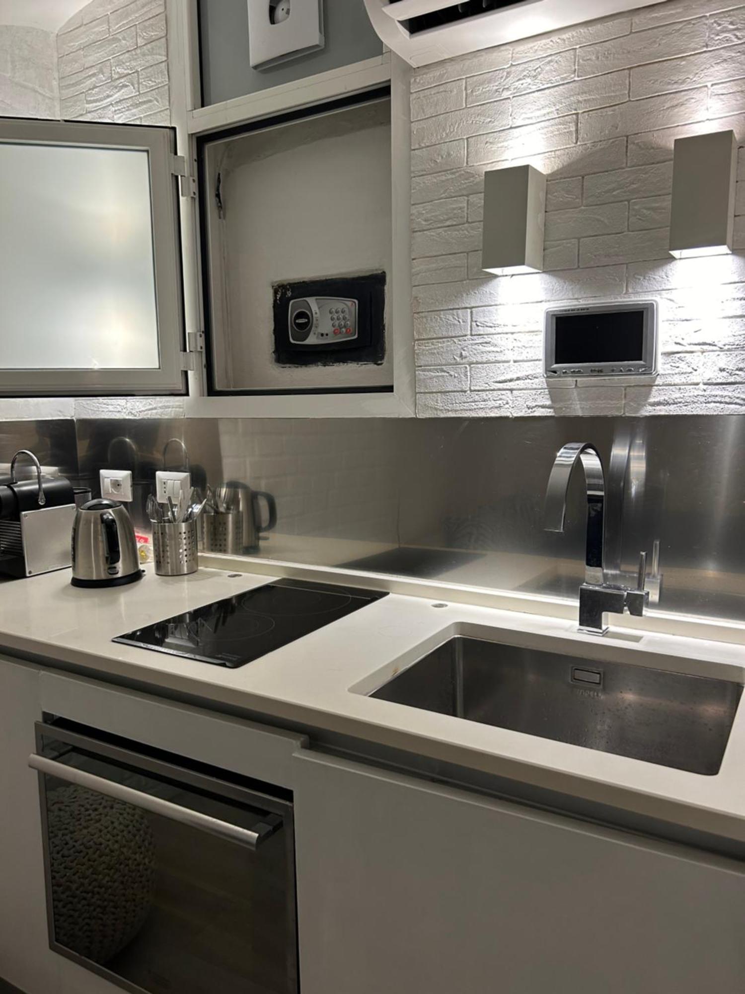 Little Sant Angelo Apartment