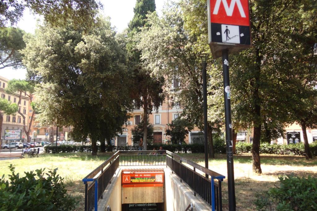 Hébergement de vacances Mini Near Colosseum Metro A