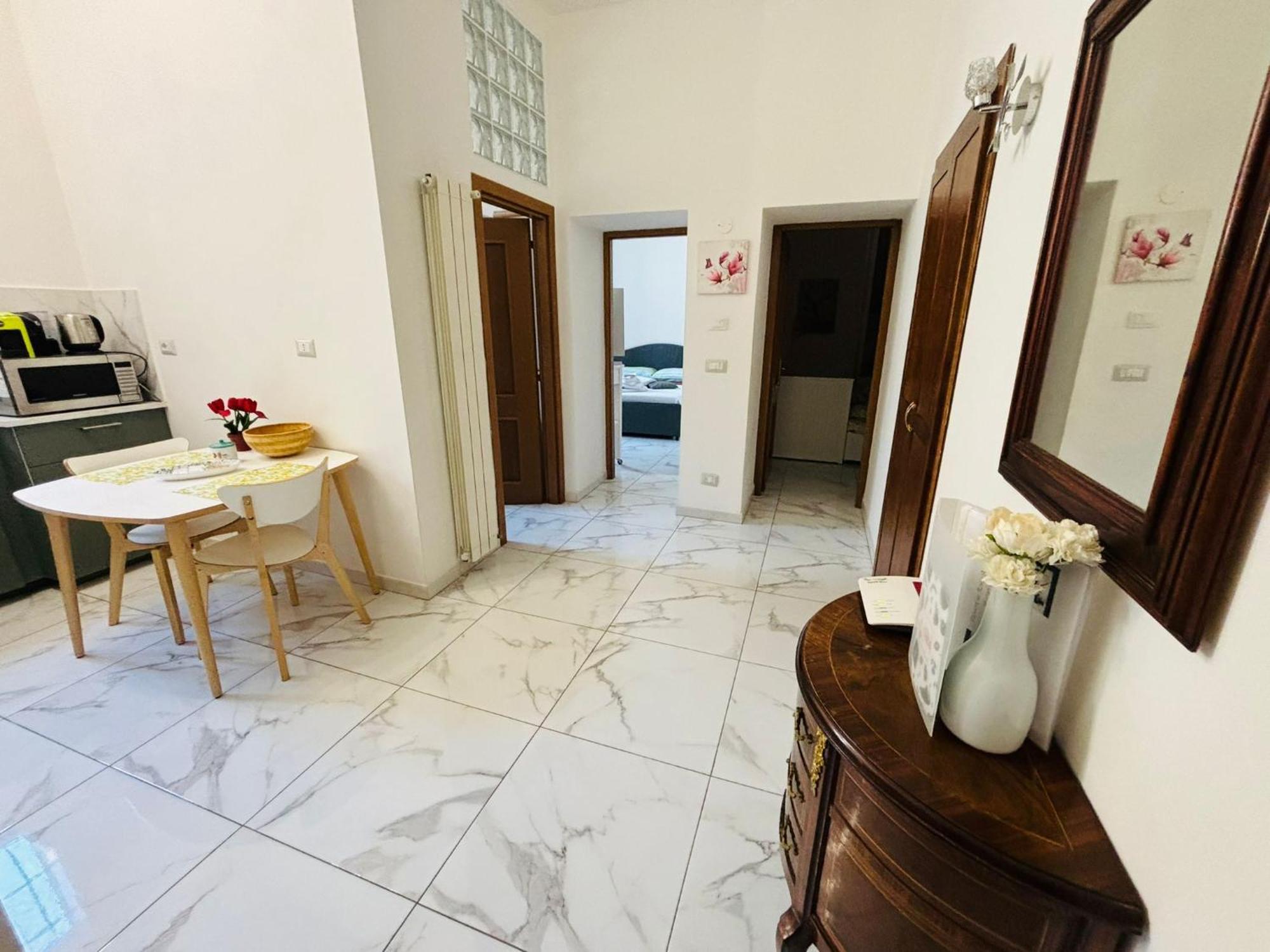 Flowers In Apartamento Roma