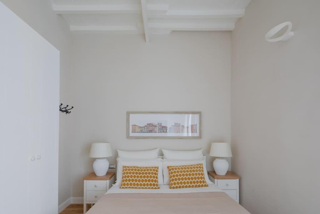 The Break Apartment
